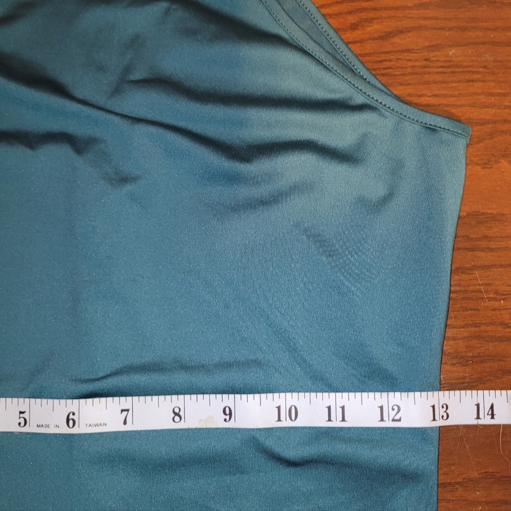 Pretty Garden Halter Neck Jumpsuit in Teal NWT Size Medium - Picture 8 of 9
